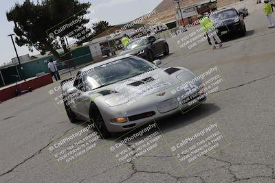 media/Jun-01-2025-CalClub SCCA (Sun) [[eae223c5dd]]/Around pit/